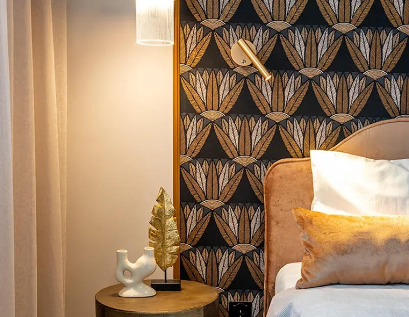 realizacja-eklektyzm-w-dobrym-stylu-szafka-nocna-w-sypialni